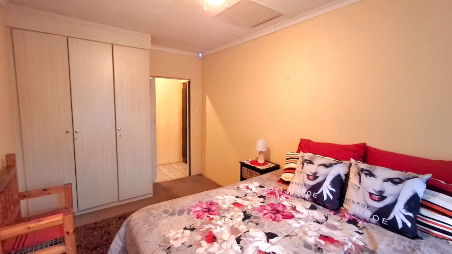 3 Bedroom Property for Sale in Vaalpark Free State